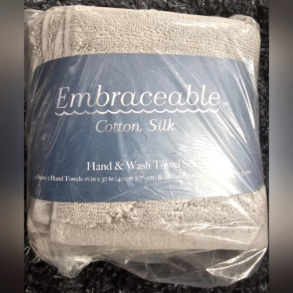 Embraceable 4-Piece Cotton Silk Hand/Wash Towel Set. Steeple Gray